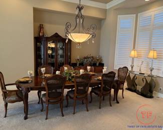 CENTURY Chair Co Dining Room Set