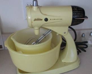 1950"s Yellow Sunbeam Mixmaster