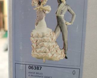 "A Passionate Dance" Lladro
