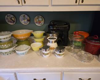 Vintage Kitchen Items
