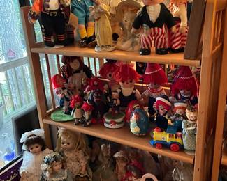 dolls collectibles