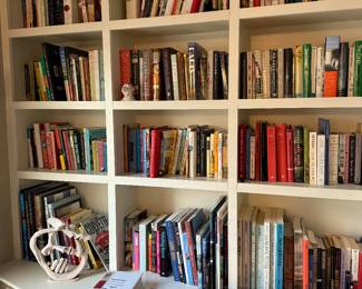 Tons of Books - Biographies, Literary Fiction, History, Art, Music and Much, Much More