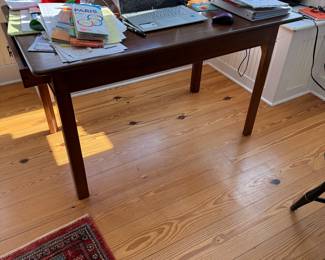 Small Dining Table/Desk