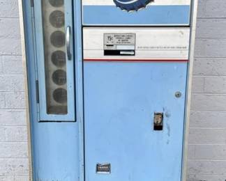Pepsi vending machine