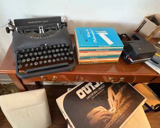 Vintage Typewriter 