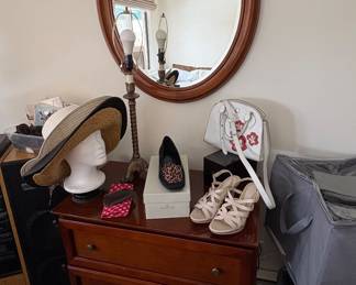 Chest of Drawers &Mirror