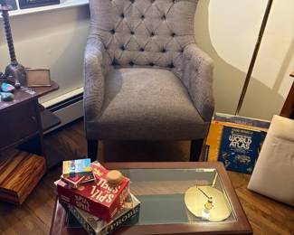 Accent Chair & Display Table 