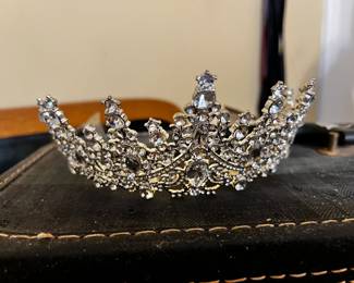 #55	Rhinestone Tierra	 $20.00 
