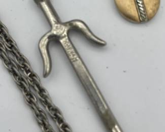 TAIWANESE SAI NECKLACE