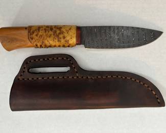 Beautiful Burr Oak Knife. You have to see it to appreciate its beauty. 