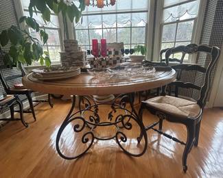 Unusual and adorable Kitchen Nook Round Breakfast Table and 4 Chairs.   Iron Base and Pune Top.   ADORABLE  and UNUSUAL. 