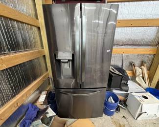 LG REFRIGERATOR
