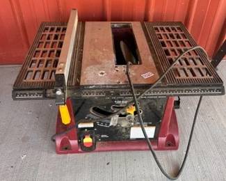 CHICAGO ELECTRIC 10 TABLE SAW