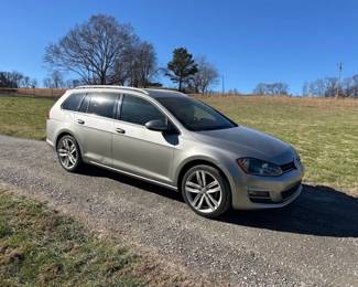 2015 VOLKSWAGEN GOLF SPORTWAGEN CAR