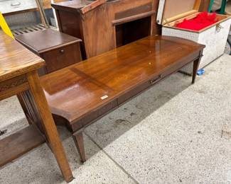 VINTAGE COFFEE TABLE