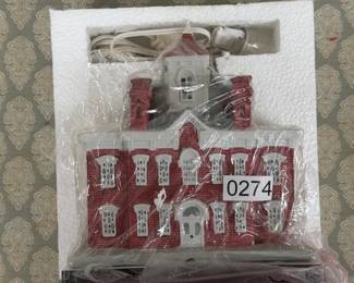 MOORE COUNTY COURTHOUSE LIGHTED FIGURE