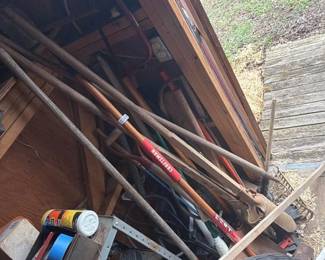 LOT OF YARD TOOLS