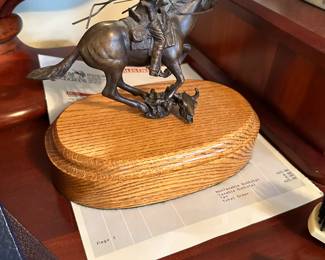 Small Winchester bronze statue