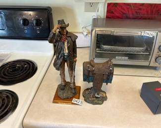 TWO PCS WESTERN DECOR