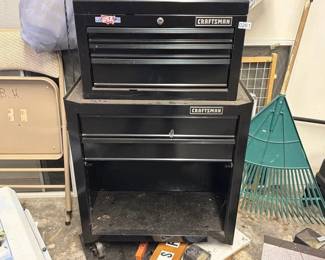 CRAFTSMAN TOOL BOX WITH KEY