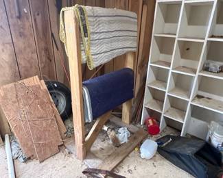 SADDLE RACK