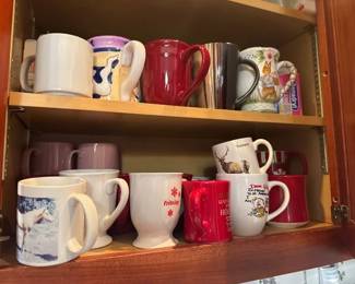 LOT OF COFFEE MUGS