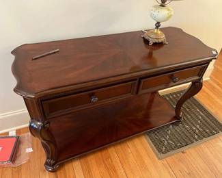 WOODEN CONSOLE TABLE