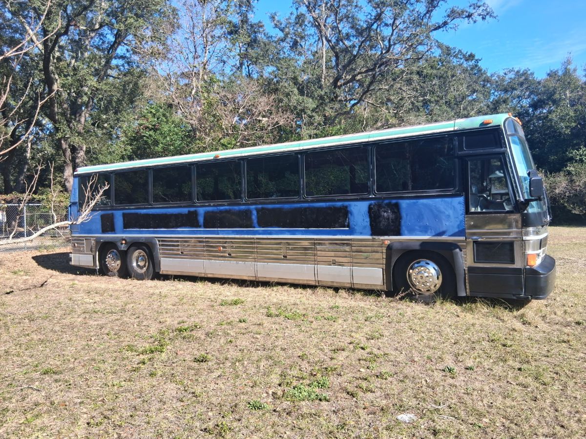 1985 MCI bus from Pensacola State College
