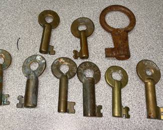 Collection of railroad keys