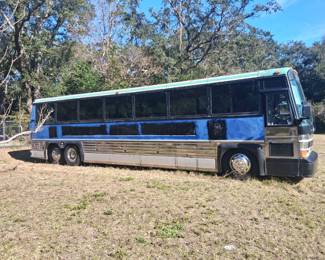 1985 MCI bus from Pensacola State College