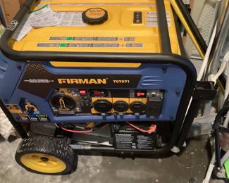 Firman Power equipment portable generator T08072