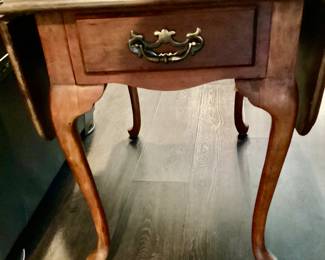 Drop Leaf Side Table