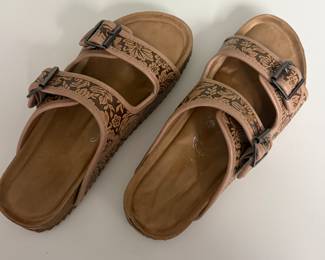 Women’s Very G Berry Shoes 