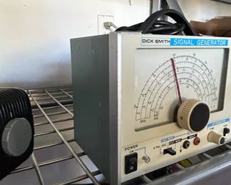 Dick Smith SGB Signal Generator third image