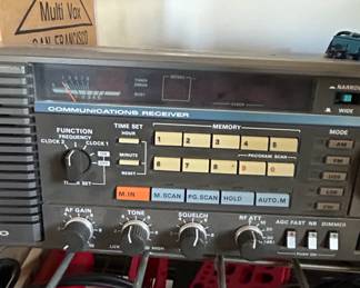Kenwood R Communications Receiver third image