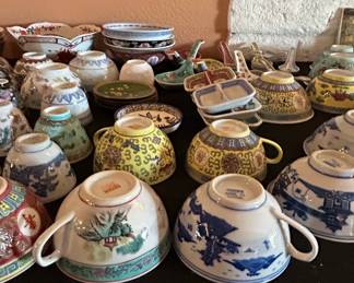 Assorted Chinese Porcelain Tea Cups and Bowls second image