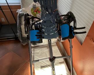 Innova ITX Deluxe Inversion Therapy Table second image