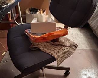 Vintage Eames Style Executive Chair
