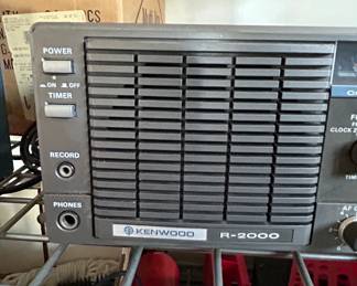Kenwood R Communications Receiver fourth image