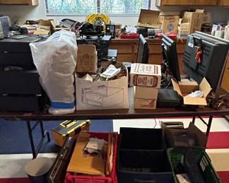 Dayton Quartz Flood Light Fixture