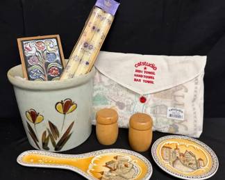 SH398Vintage Scandinavian Kitchen 