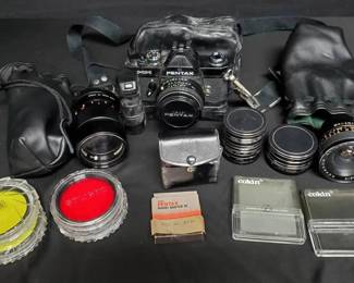 SH501Pentax MX 35mm Camera And Accessories 