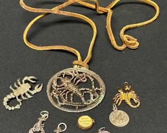 SH568Scorpio Pendant And Pin