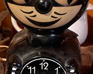 Kit Kat Clock for Parts or Repair (Runs)