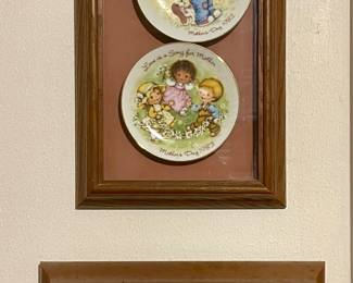 FRAMED VINTAGE PLATES