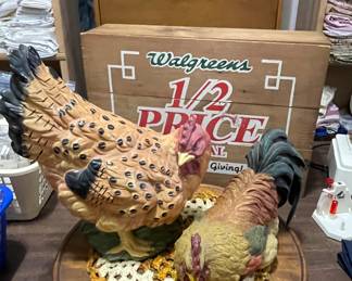 CHICKEN DECOR