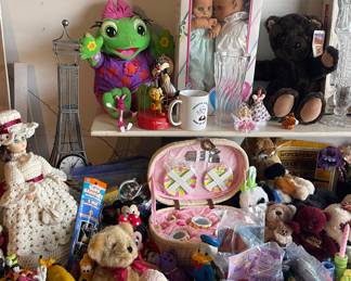 CHILDREN’S TEA SET IN BASKET, VINTAGE DOLLS & STUFFED ANIMALS