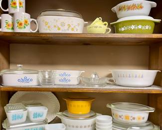 PYREX, CORNING WARE
