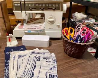 BABY LOCK COMPANION SEWING MACHINE, SEWING NOTIONS