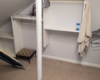 Closet system